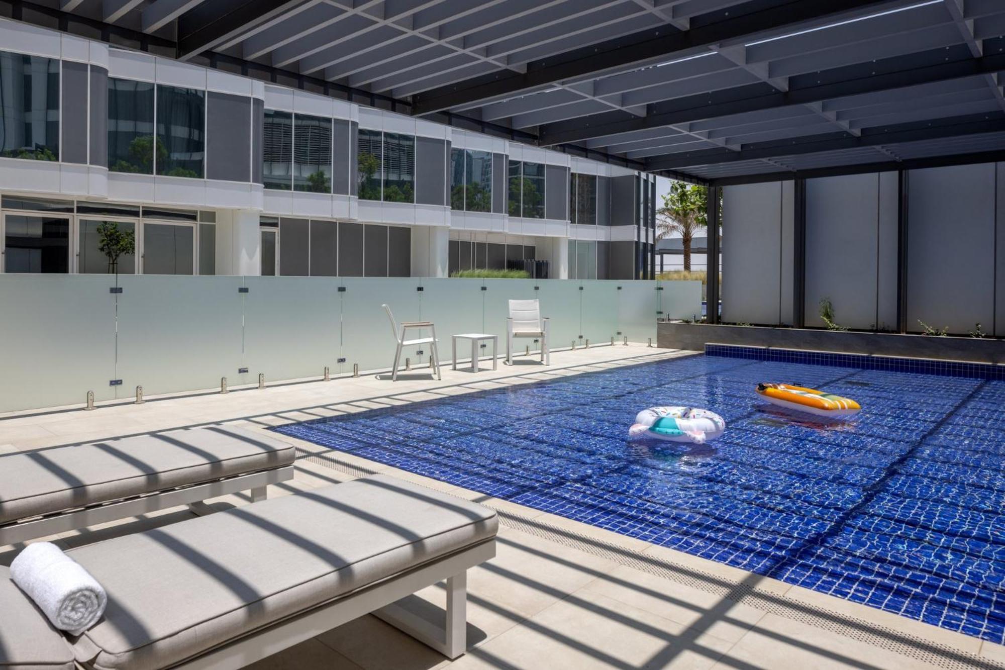 Holiday Inn Dubai Business Bay By Ihg Luaran gambar